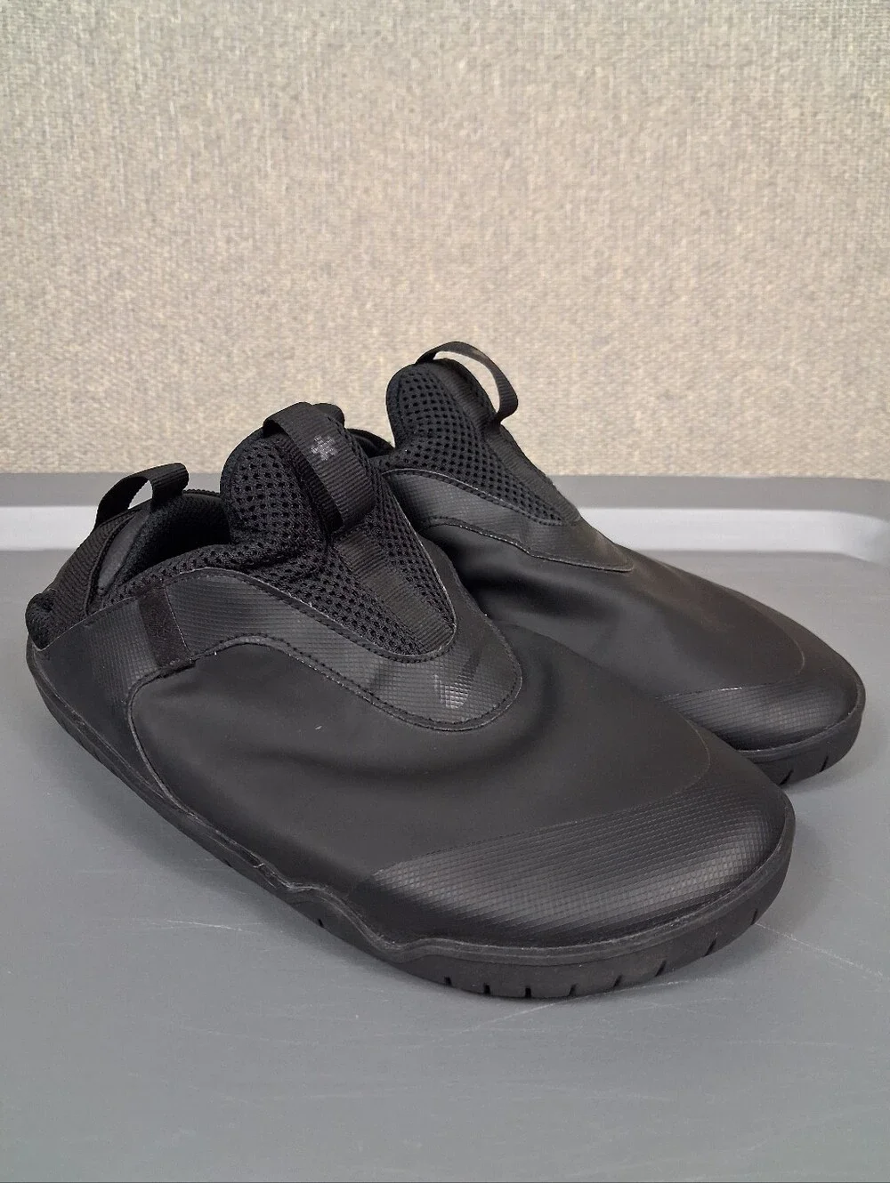 Nike Air Zoom Pulse Shoes Mens 7.5 Triple Black Nursing Medical Comfort Slip-On